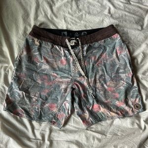 Hippy Tree board shorts